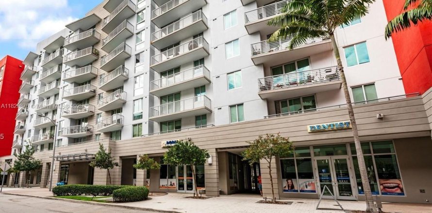 Condo in Doral, Florida, 1 bedroom № 1802829
