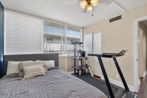 Condo in Fort Lauderdale, Florida, 2 bedrooms  № 2258166 - photo 27