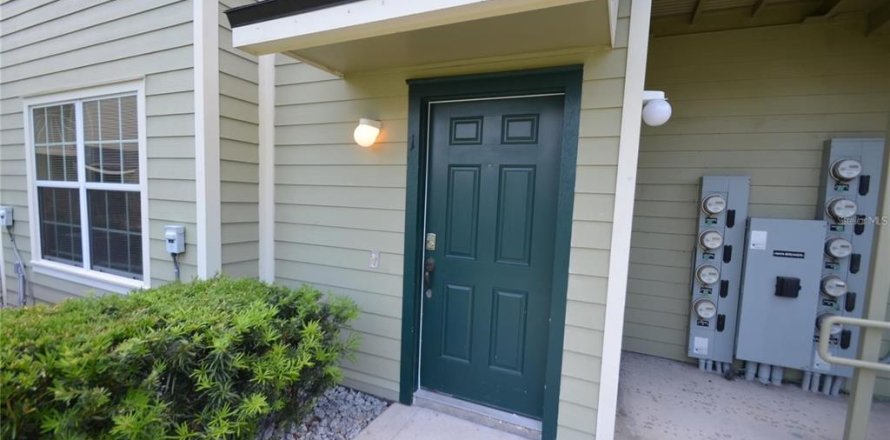 Condo in Orlando, Florida, 2 bedrooms № 2221868