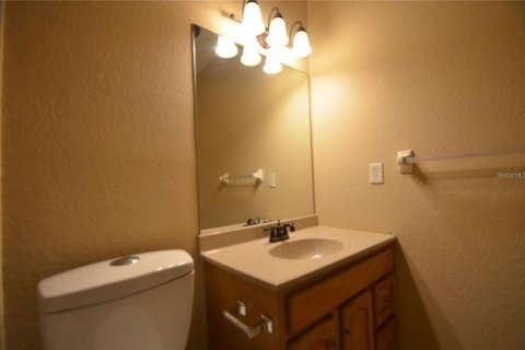 Condo in Orlando, Florida, 2 bedrooms № 2221868 - photo 20