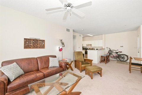 Condo in Celebration, Florida, 1 bedroom № 2233412 - photo 19