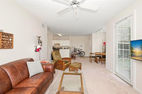Condo in Celebration, Florida, 1 bedroom № 2233412 - photo 18
