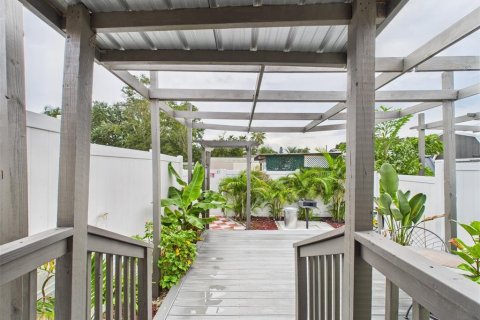 Immobilier commercial à vendre à Davenport, Floride: 4 chambres, 102.01 m2 № 2215634 - photo 22