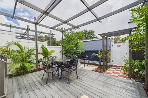 Immobilier commercial à vendre à Davenport, Floride: 4 chambres, 102.01 m2 № 2215634 - photo 30