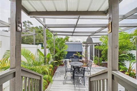 Immobilier commercial à vendre à Davenport, Floride: 4 chambres, 102.01 m2 № 2215634 - photo 28