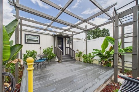 Immobilier commercial à vendre à Davenport, Floride: 4 chambres, 102.01 m2 № 2215634 - photo 24