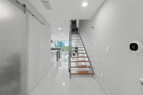 Copropriété à louer à Aventura, Floride: 1 chambre, 112.78 m2 № 2065628 - photo 4