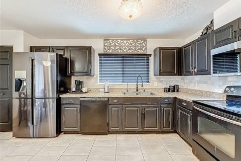 House in Wimauma, Florida 4 bedrooms, 151.06 sq.m. № 2127740 - photo 18