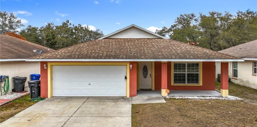 House in Wimauma, Florida 4 bedrooms, 151.06 sq.m. № 2127740