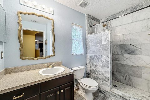 House in Wimauma, Florida 4 bedrooms, 151.06 sq.m. № 2127740 - photo 28