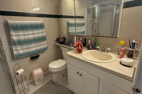 Copropriété à louer à Miami, Floride: 2 chambres, 86.96 m2 № 1938577 - photo 29