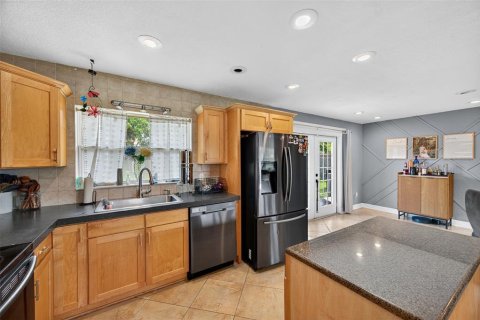 Casa en venta en Seminole, Florida, 3 dormitorios, 126.07 m2 № 1899647 - foto 8