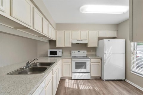 Condo in Tampa, Florida, 3 bedrooms  № 1878100 - photo 11
