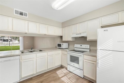Condo in Tampa, Florida, 3 bedrooms  № 1878100 - photo 12
