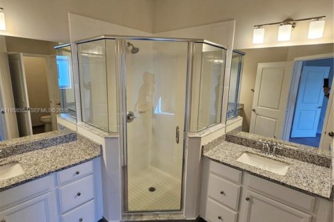 Touwnhouse à vendre à Homestead, Floride: 3 chambres, 142.14 m2 № 2024434 - photo 19