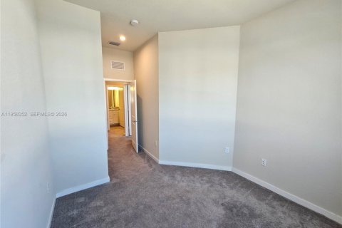 Touwnhouse à vendre à Homestead, Floride: 3 chambres, 142.14 m2 № 2024434 - photo 29