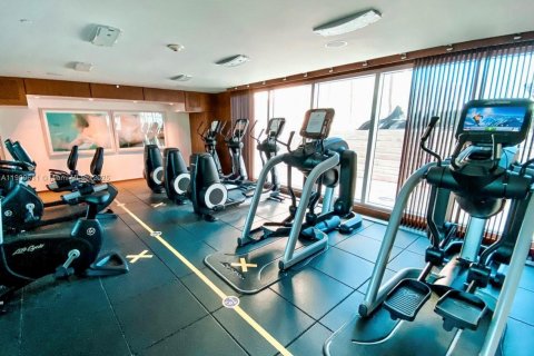 Condominio en alquiler en Miami, Florida, 2 dormitorios, 109.44 m2 № 1952065 - foto 27