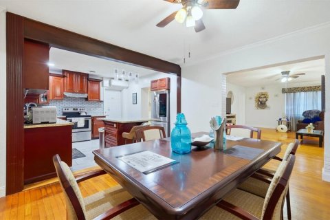 Casa en venta en Saint Petersburg, Florida, 3 dormitorios, 138.05 m2 № 2166859 - foto 12