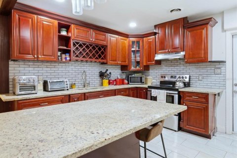 Casa en venta en Saint Petersburg, Florida, 3 dormitorios, 138.05 m2 № 2166859 - foto 16
