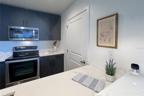 Copropriété à vendre à Orlando, Floride: 2 chambres, 117.15 m2 № 2142001 - photo 13