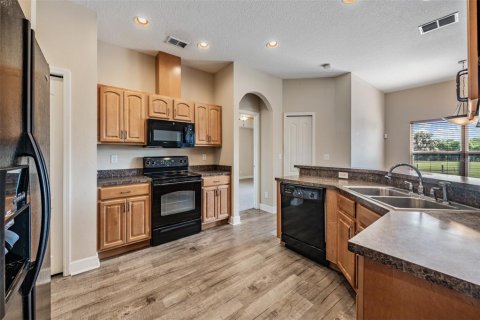 House in Wimauma, Florida 3 bedrooms, 156.26 sq.m. № 2099407 - photo 20