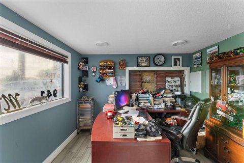 Propiedad comercial en venta en Bradenton, Florida, 398.83 m2 № 2157159 - foto 6