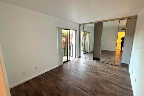 Condo in Fort Myers, Florida, 3 bedrooms  № 1518633 - photo 15