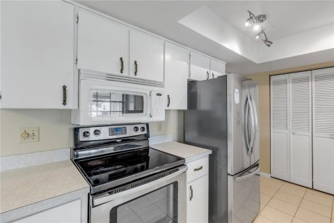 House in Edgewater, Florida 2 bedrooms, 96.43 sq.m. № 2196450 - photo 18