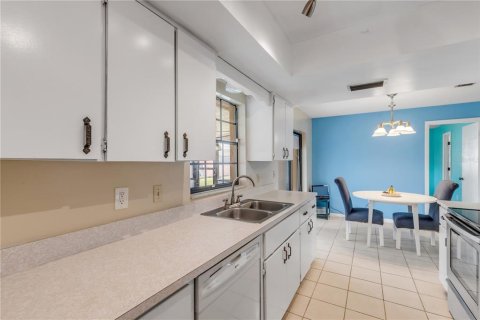 House in Edgewater, Florida 2 bedrooms, 96.43 sq.m. № 2196450 - photo 22