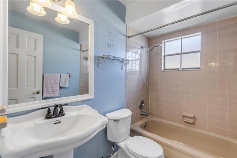 House in Edgewater, Florida 2 bedrooms, 96.43 sq.m. № 2196450 - photo 29