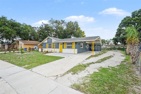 Casa en venta en Tampa, Florida, 2 dormitorios, 104.05 m2 № 2349735 - foto 3