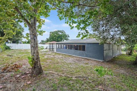 Casa en venta en Tampa, Florida, 2 dormitorios, 104.05 m2 № 2349735 - foto 28