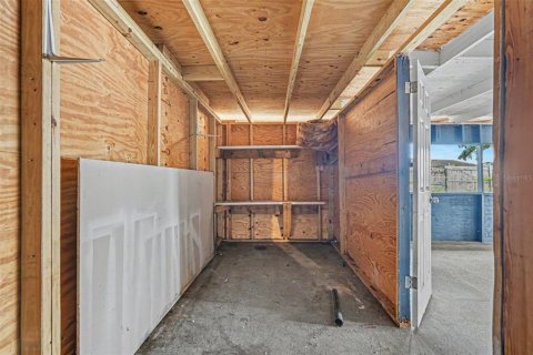 Casa en venta en Tampa, Florida, 2 dormitorios, 104.05 m2 № 2349735 - foto 22