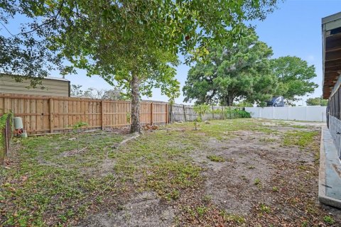 Casa en venta en Tampa, Florida, 2 dormitorios, 104.05 m2 № 2349735 - foto 26