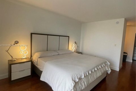 Copropriété à louer à Aventura, Floride: 2 chambres, 105.54 m2 № 1935556 - photo 9