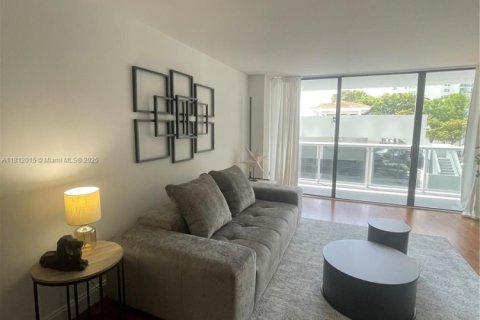 Copropriété à louer à Aventura, Floride: 2 chambres, 105.54 m2 № 1935556 - photo 3