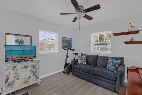 Casa en venta en Orlando, Florida, 2 dormitorios, 71.35 m2 № 2203495 - foto 9
