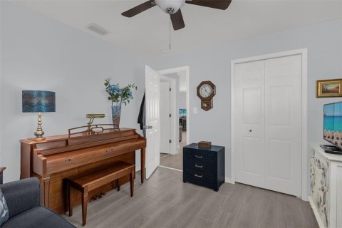 Casa en venta en Orlando, Florida, 2 dormitorios, 71.35 m2 № 2203495 - foto 10