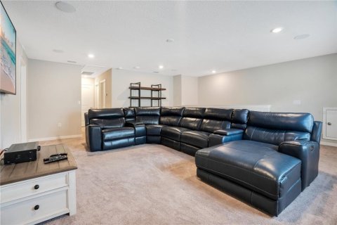Casa en venta en Davenport, Florida, 5 dormitorios, 275.55 m2 № 1905537 - foto 9