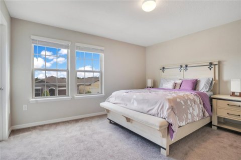Casa en venta en Davenport, Florida, 5 dormitorios, 275.55 m2 № 1905537 - foto 18
