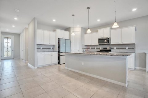 Casa en venta en Davenport, Florida, 5 dormitorios, 275.55 m2 № 1905537 - foto 15