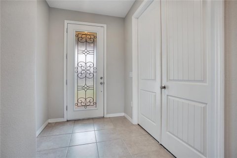 Casa en venta en Davenport, Florida, 5 dormitorios, 275.55 m2 № 1905537 - foto 3