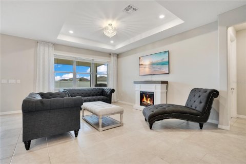 Casa en venta en Davenport, Florida, 5 dormitorios, 275.55 m2 № 1905537 - foto 5