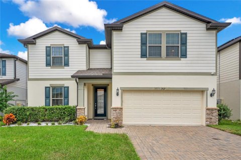 Casa en venta en Davenport, Florida, 5 dormitorios, 275.55 m2 № 1905537 - foto 1