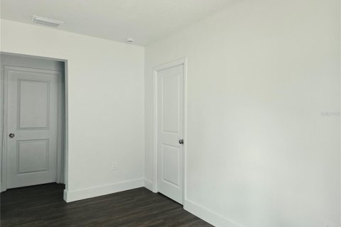 Villa ou maison à vendre à Tampa, Floride: 4 chambres, 107.02 m2 № 2344710 - photo 13