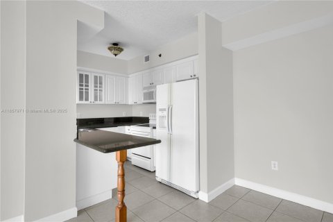 Condominio en venta en Miami, Florida, 2 dormitorios, 81.75 m2 № 1888185 - foto 9