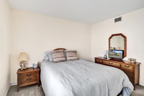Condominio en venta en South Palm Beach, Florida, 2 dormitorios, 85.84 m2 № 2189288 - foto 9