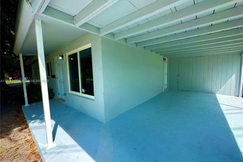 Villa ou maison à vendre à Hollywood, Floride: 3 chambres, 96.99 m2 № 1966515 - photo 2