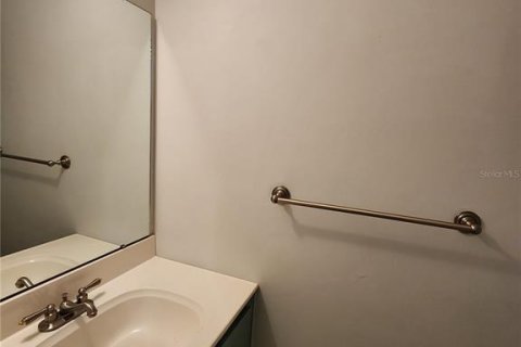 Touwnhouse à louer à Gainesville, Floride: 2 chambres, 94.39 m2 № 2097160 - photo 7
