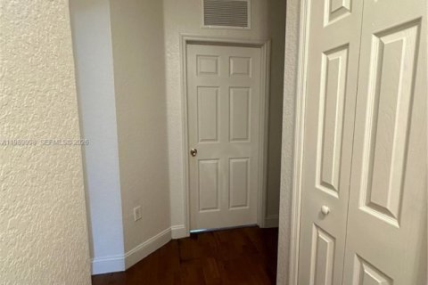 Touwnhouse à vendre à Florida City, Floride: 4 chambres, 167.13 m2 № 2051711 - photo 9